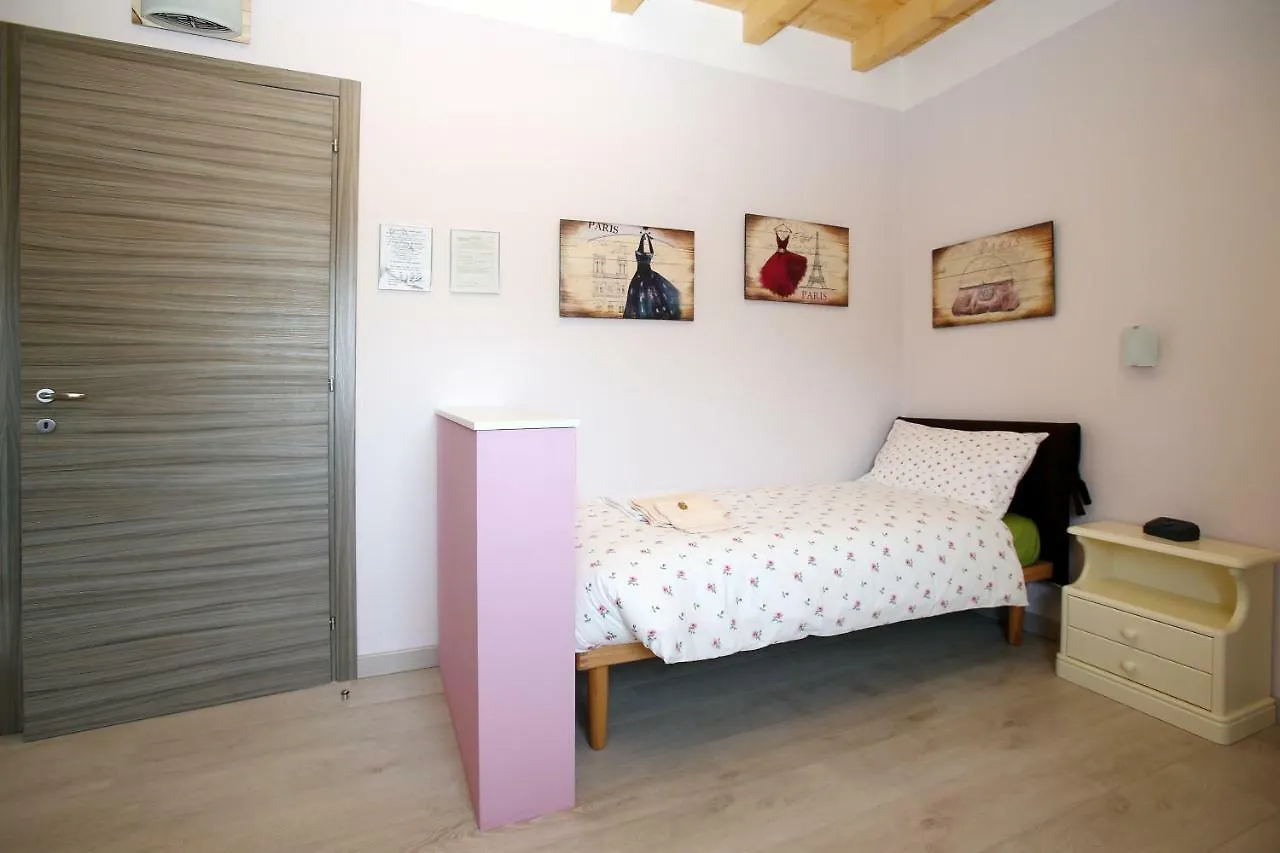 B&B La Vecchia Tipografia - Lago D'Idro Ponte Caffaro 0*,